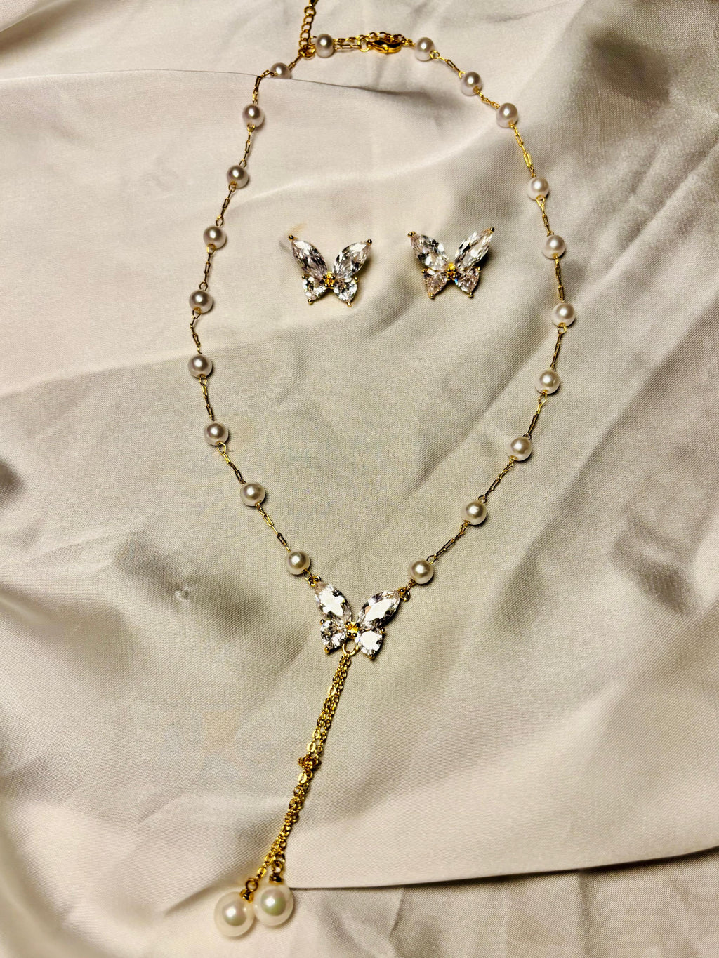 Premium Butterfly Pearl Jewelery Set
